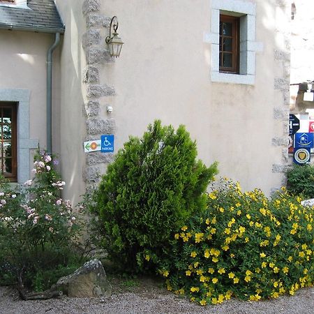 Quarré-les-Tombes Auberge De L'Atre מראה חיצוני תמונה